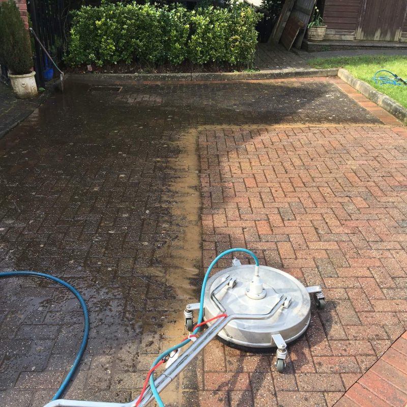 Professional Driveway Cleaning-