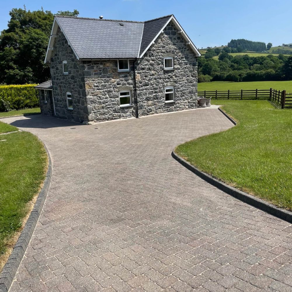 Professional Driveway Cleaning After Professional Driveway Cleaning After