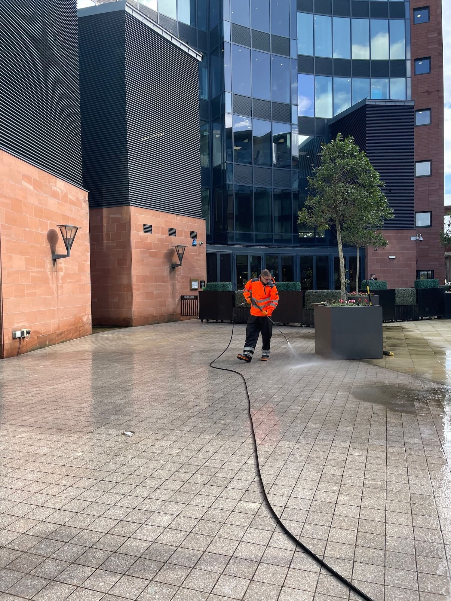Commercial Pressure Washing Cleaning Commercial Pressure Washing Cleaning