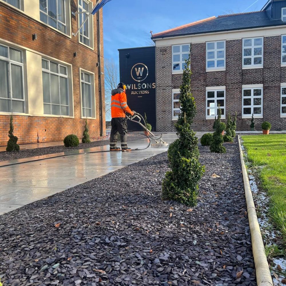 commercial-pressure-washing-wilsons-auctions